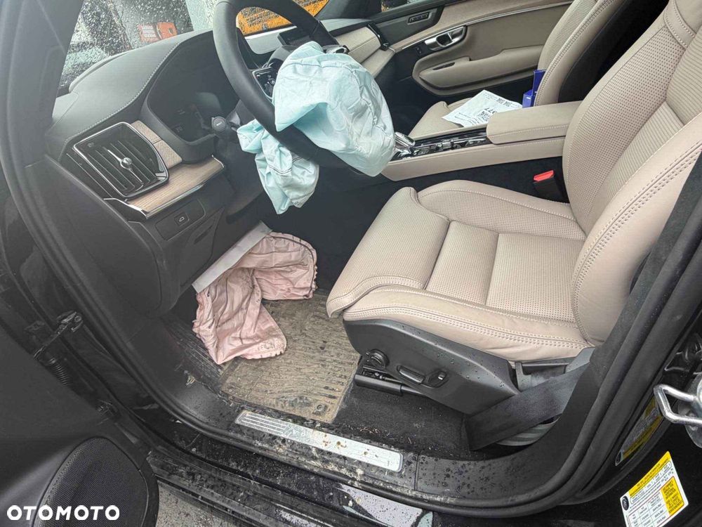 Volvo XC 90 - 19