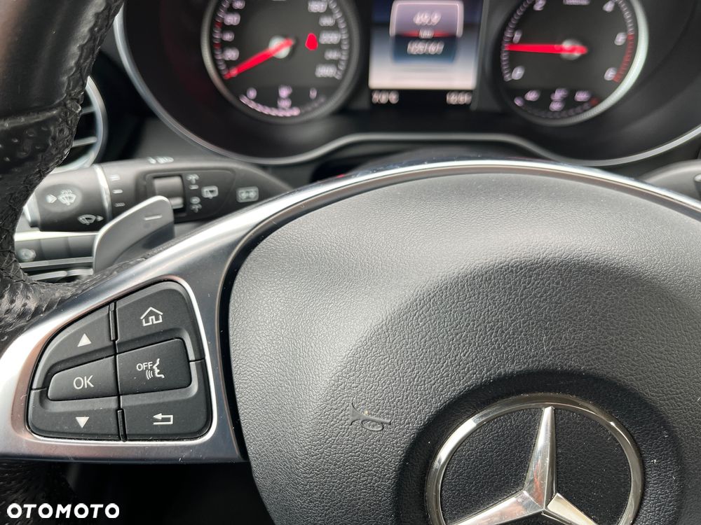 Mercedes-Benz GLC - 18