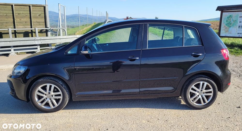 Volkswagen Golf 1.6 TDI BlueMotion Technology Comfortline - 12