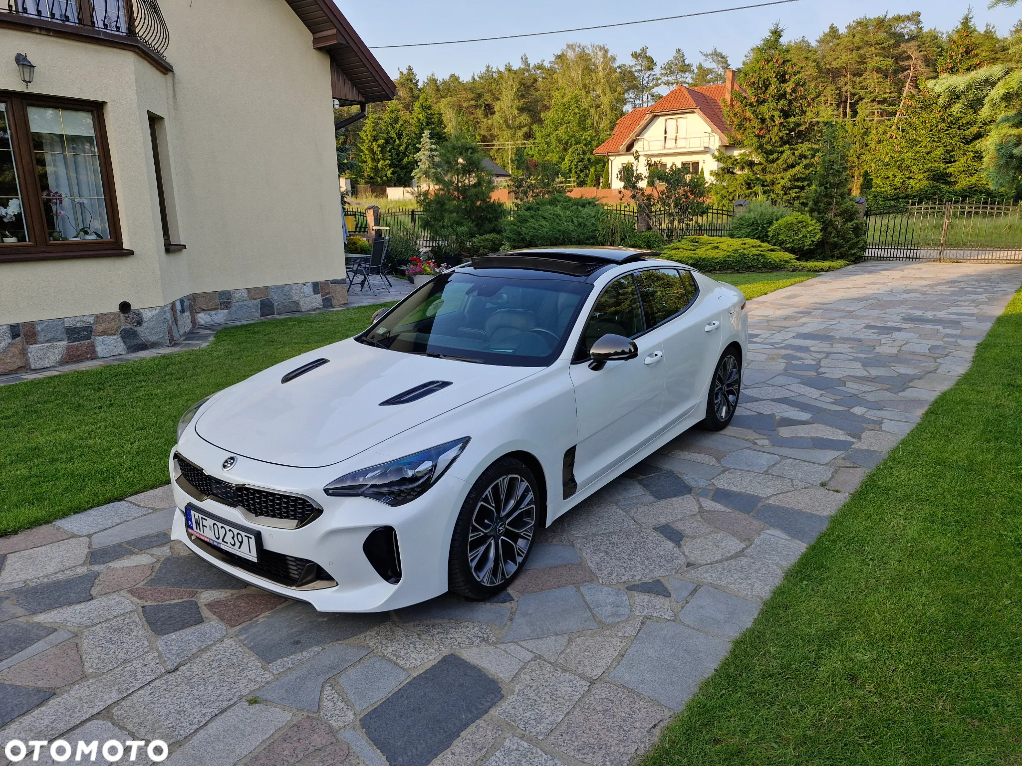 Kia Stinger 2.0 T-GDI GT Line - 17