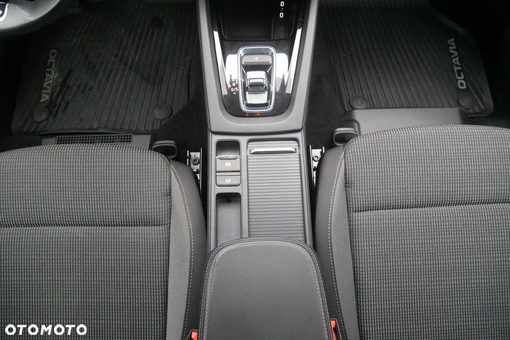 Skoda Octavia - 11