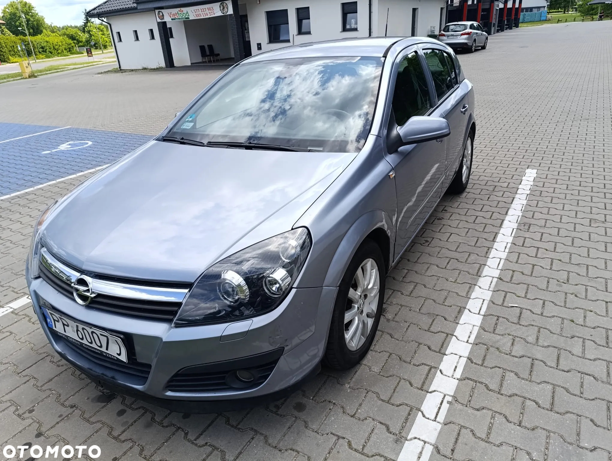 Opel Astra 1.6 - 9