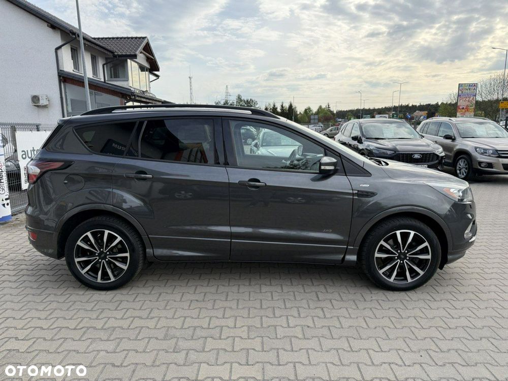 Ford Kuga 2.0 TDCi AWD ST-Line - 9