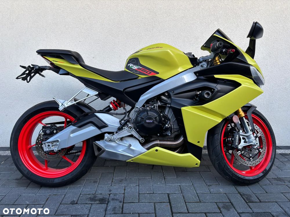 Aprilia RS - 9