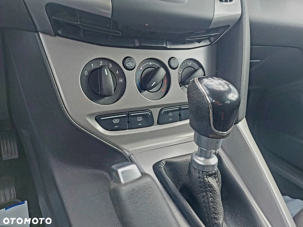 Ford Focus 1.0 EcoBoost Edition - 16