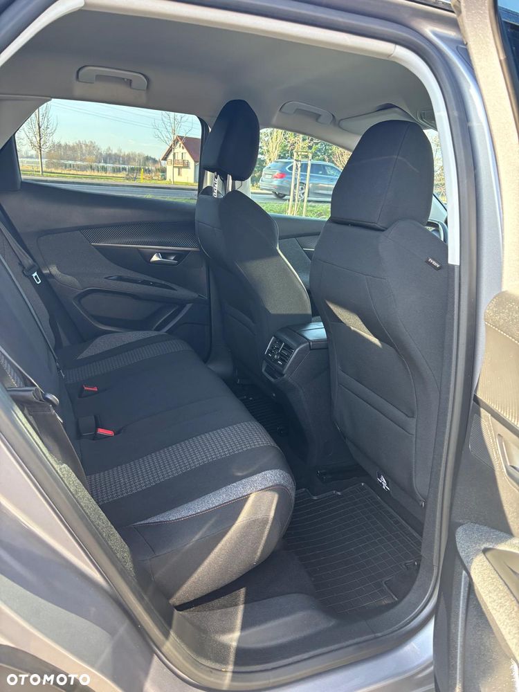 Peugeot 3008 1.6 BlueHDi Allure S&S EAT6 - 10