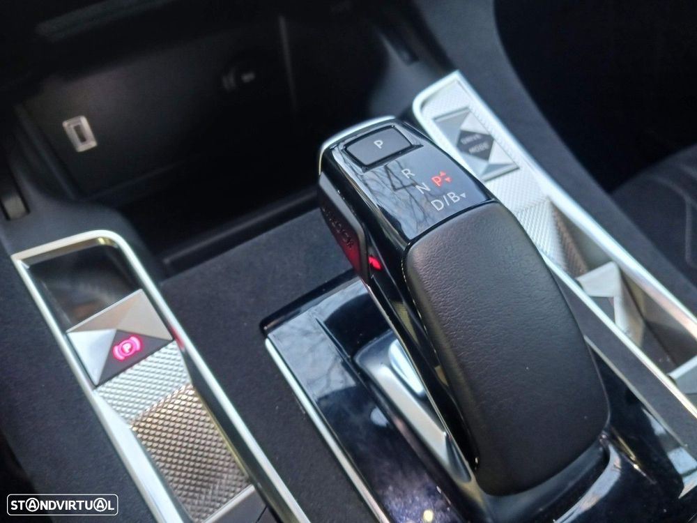 DS DS7 E-Tense Performance Line EAT8 - 27