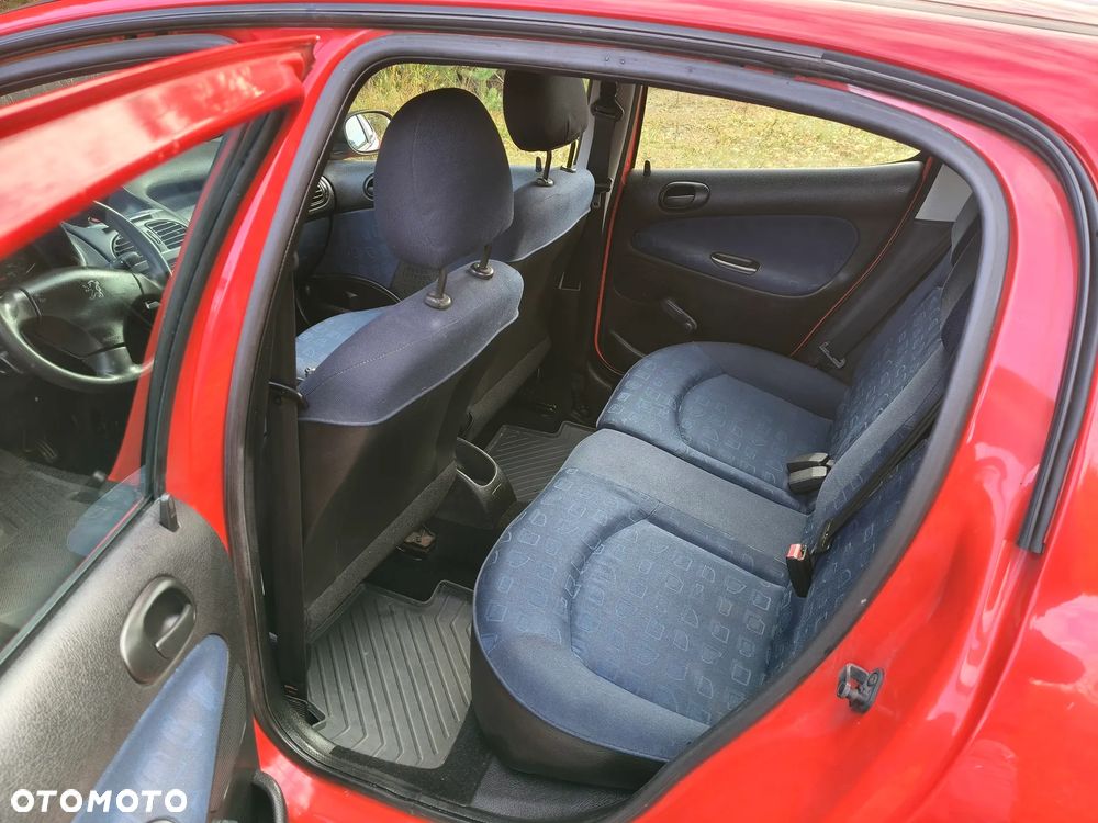 Peugeot 206 1.1 XR - 11