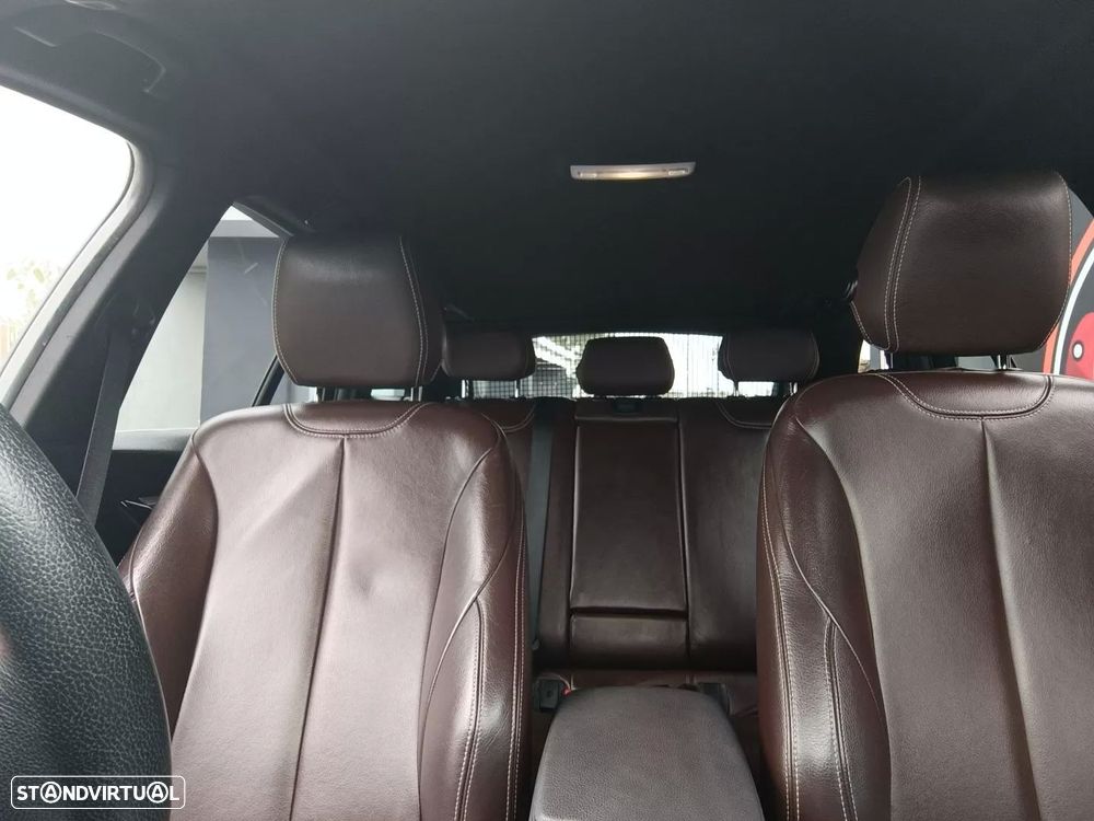 BMW 320 d Touring Aut. M Sport - 31