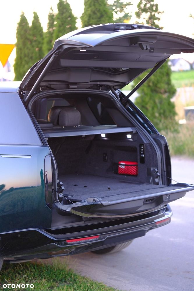 Land Rover Range Rover D350 SV - 13