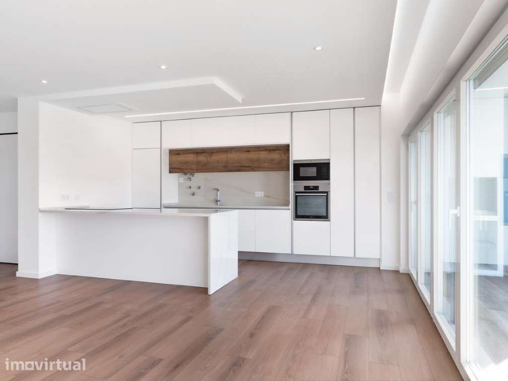 MONTIJO - PORTAS DA CIDADE - DÚPLEX DE LUXO - T4 - Grande imagem: 2/14