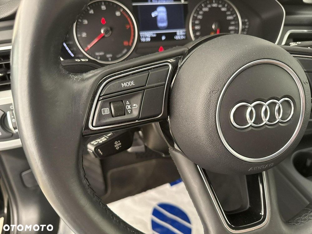 Audi A4 Limousine - 22