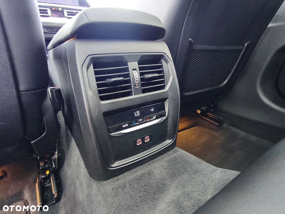 BMW Seria 3 320d Edition M Sport Shadow - 20