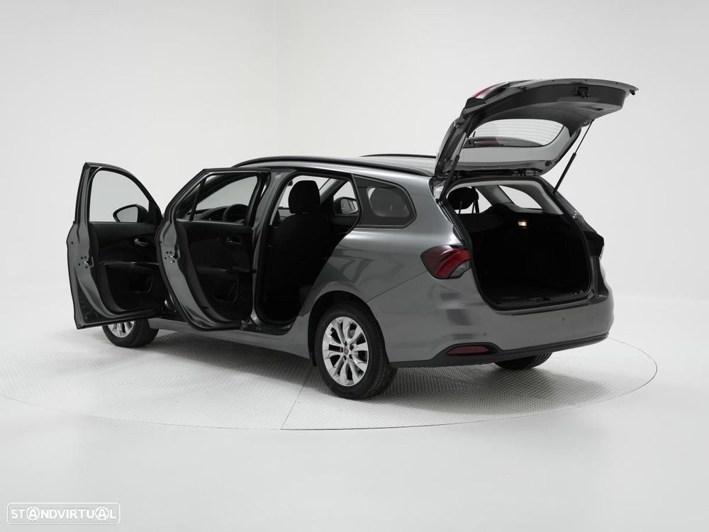 Fiat Tipo Station Wagon 1.3 M-Jet Lounge - 5