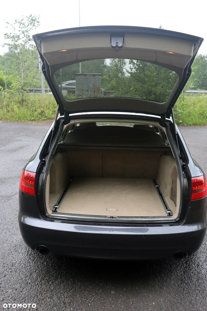 Audi A6 Avant - 19