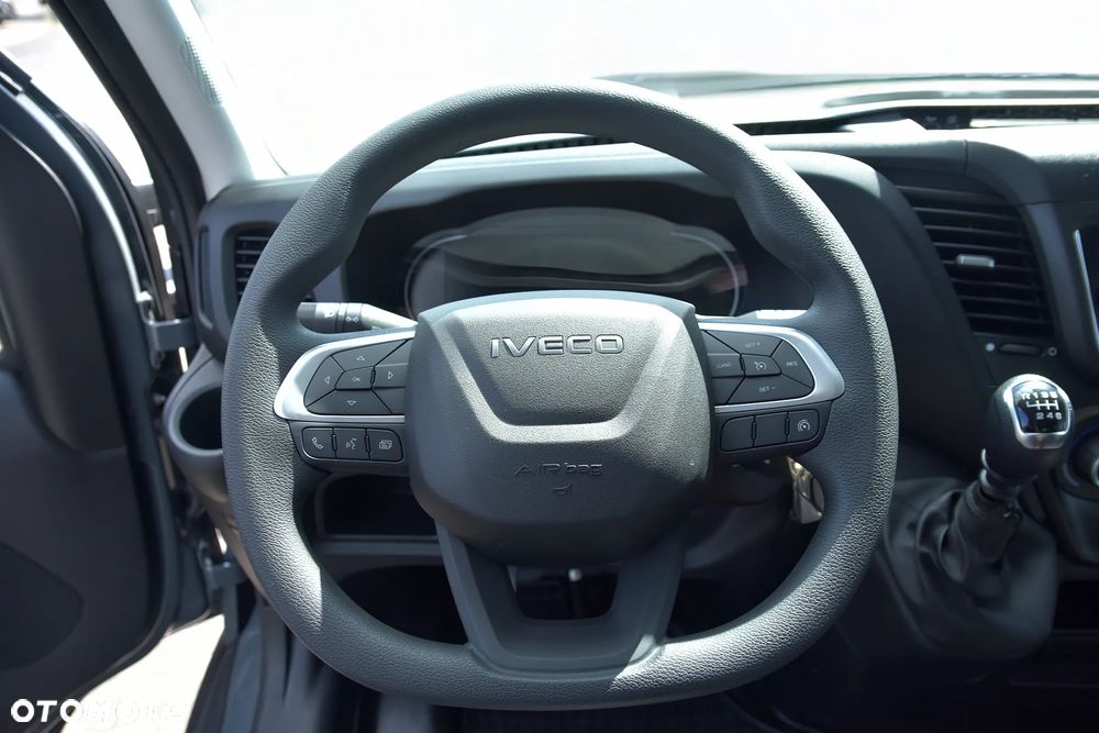 Iveco Daily wywrotka 50C18HZ - 13