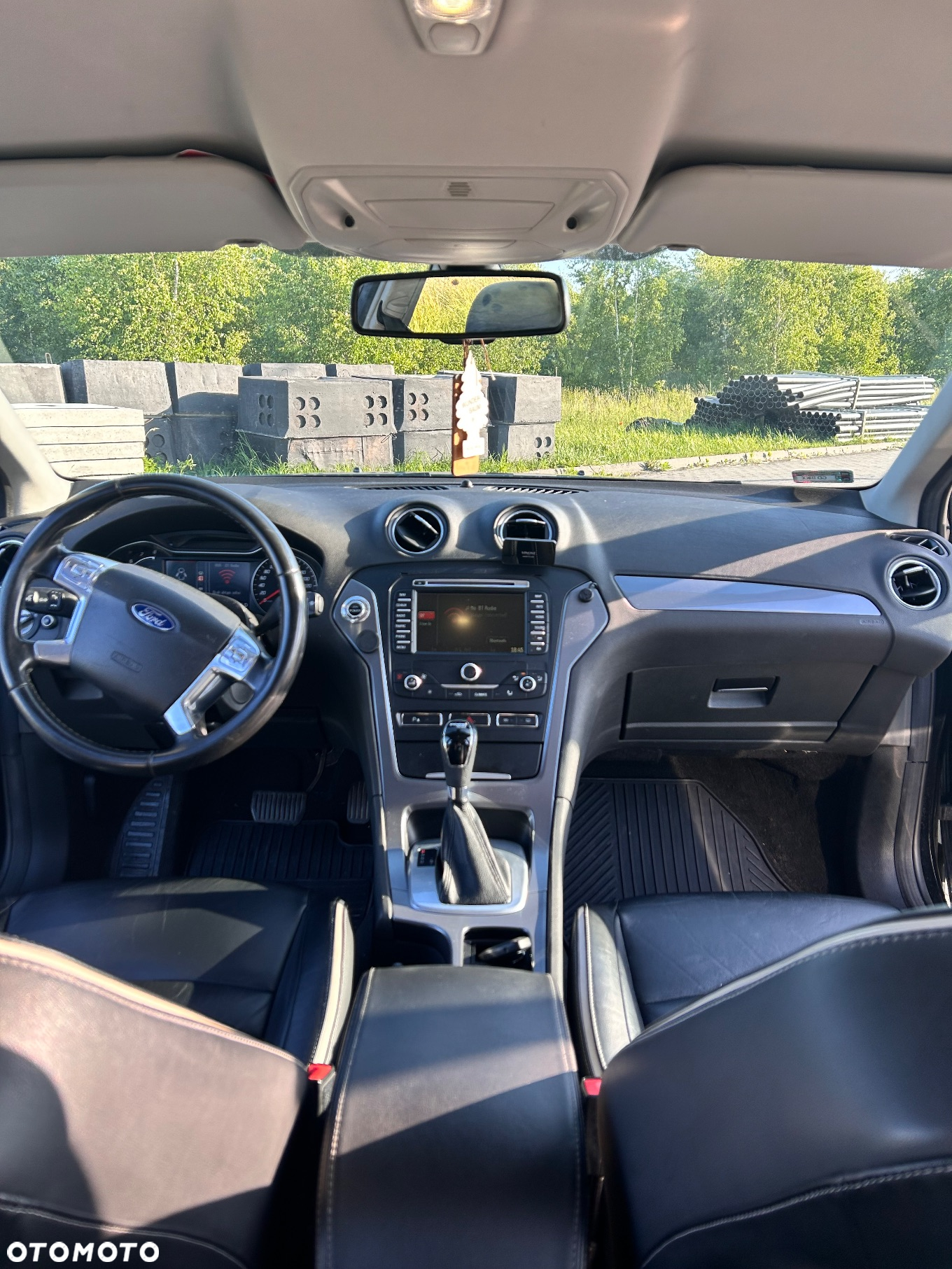 Ford Mondeo - 27