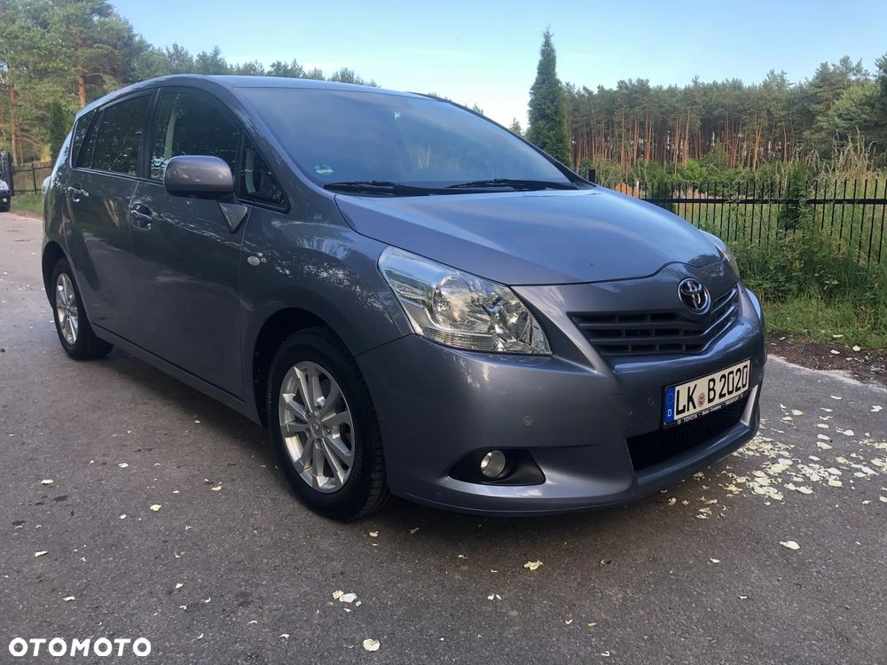 Toyota Verso 1.8 5-Sitzer Executive - 9