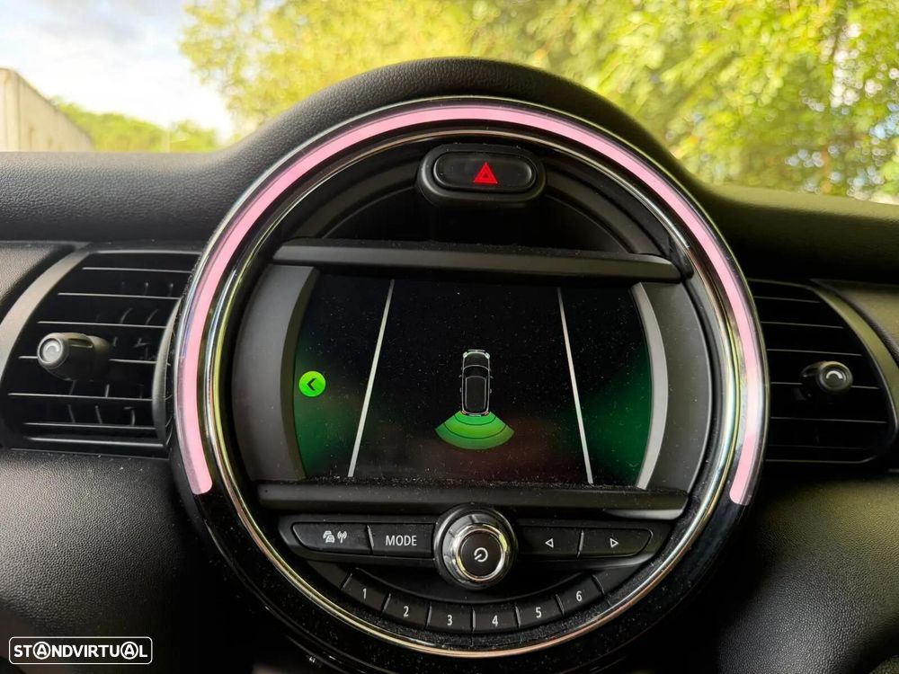 MINI 3 Portas One D - 20