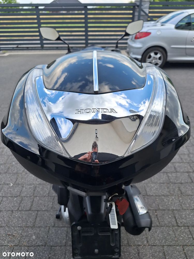 Honda SH - 25