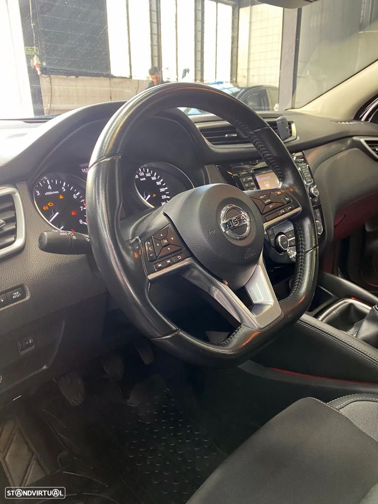 Nissan Qashqai 1.2 DIG-T N-Connecta RS+PS 18 - 7