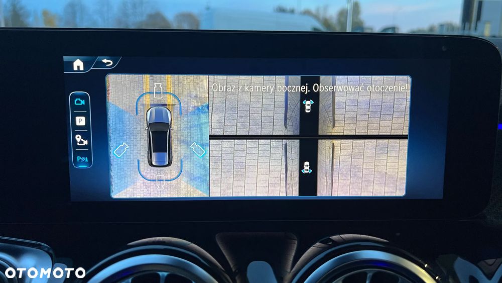 Mercedes-Benz GLB 220 d 4-Matic AMG Line 8G-DCT - 17