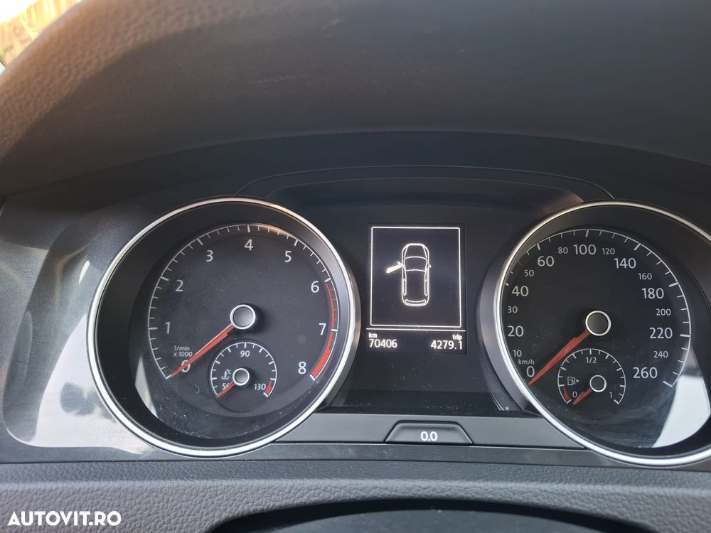 Volkswagen Golf 1.5 TSI Comfortline - 2