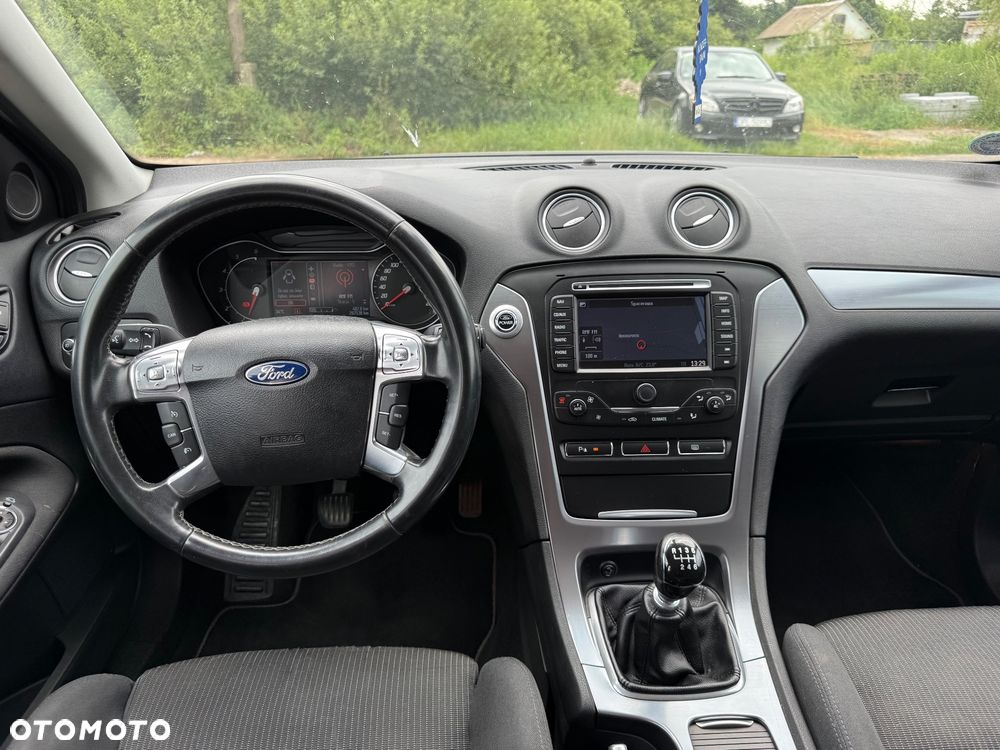 Ford Mondeo 2.0 TDCi Titanium - 14