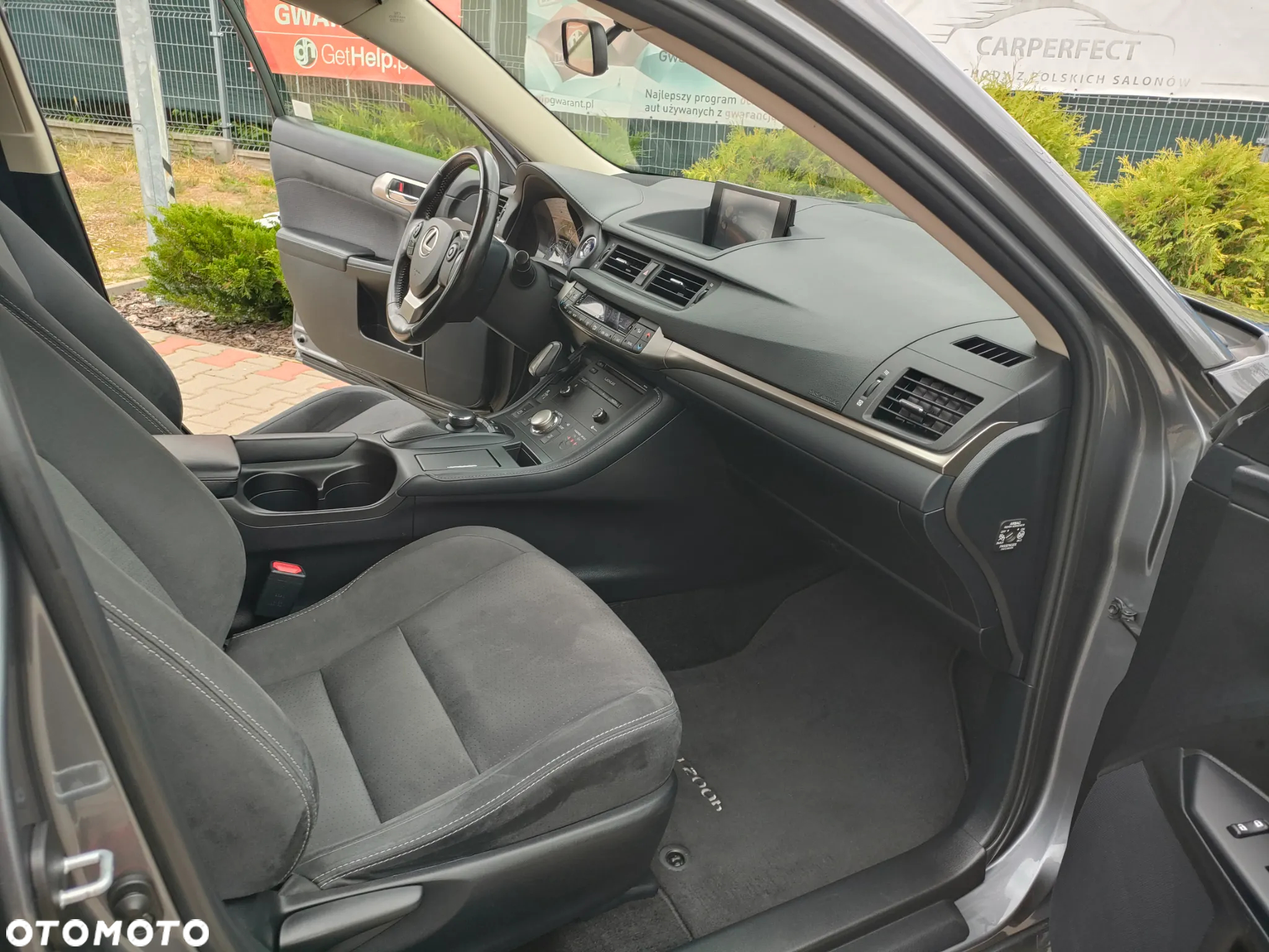 Lexus CT - 22