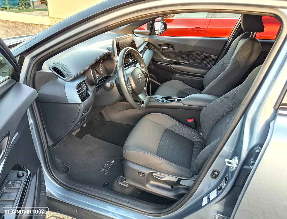 Toyota C-HR 1.8 Hybrid Square Collection - 10