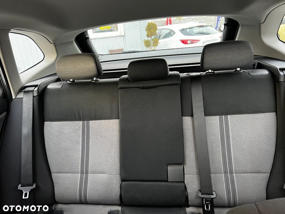 BMW X1 sDrive18i - 25