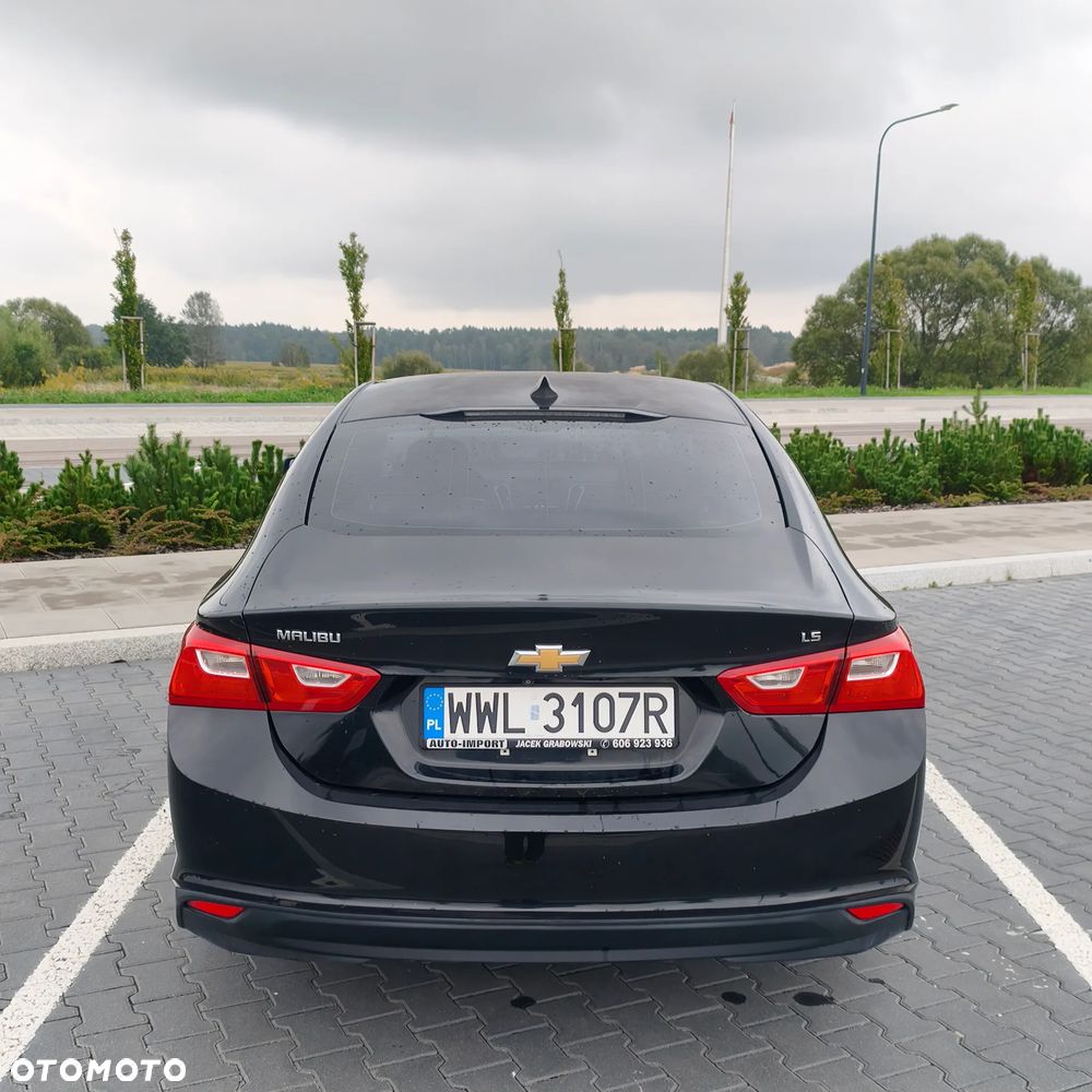 Chevrolet Malibu - 6