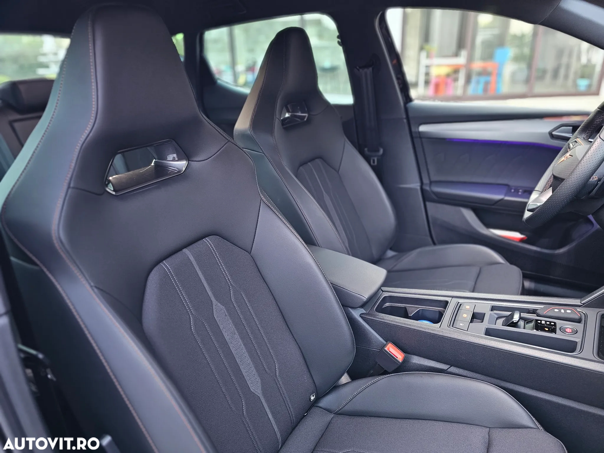 Cupra Leon 2.0 TSI DSG VZ - 11