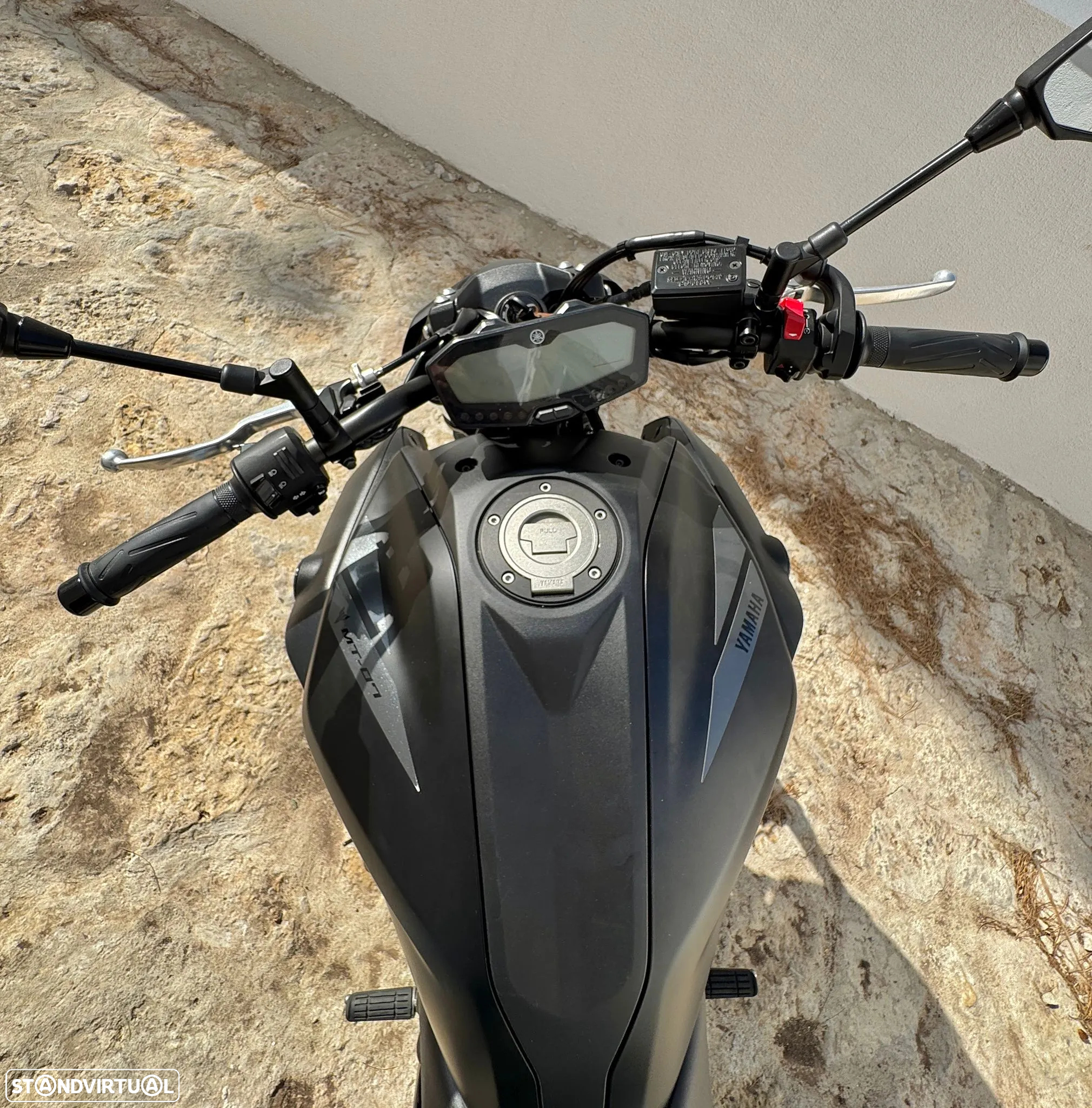 Yamaha MT-07 - 2