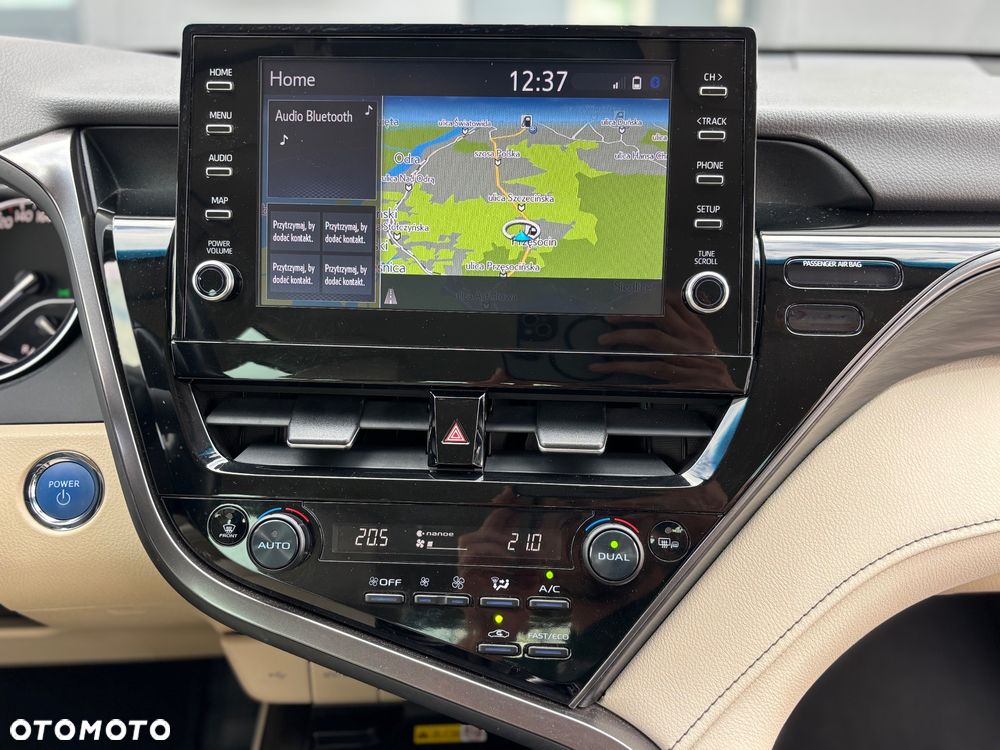 Toyota Camry 2.5 Hybrid Executive CVT - 15