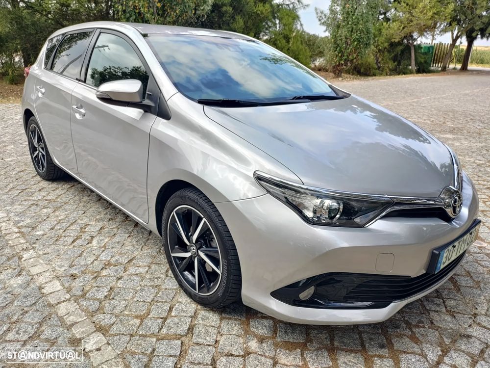 Toyota Auris 1.2T Comfort+Pack Techno+P.Sport - 15