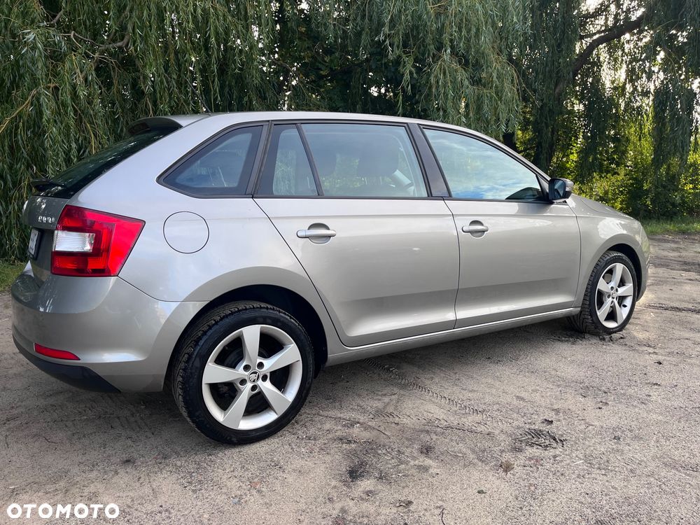 Skoda RAPID Spb 1.2 TSI Active - 4