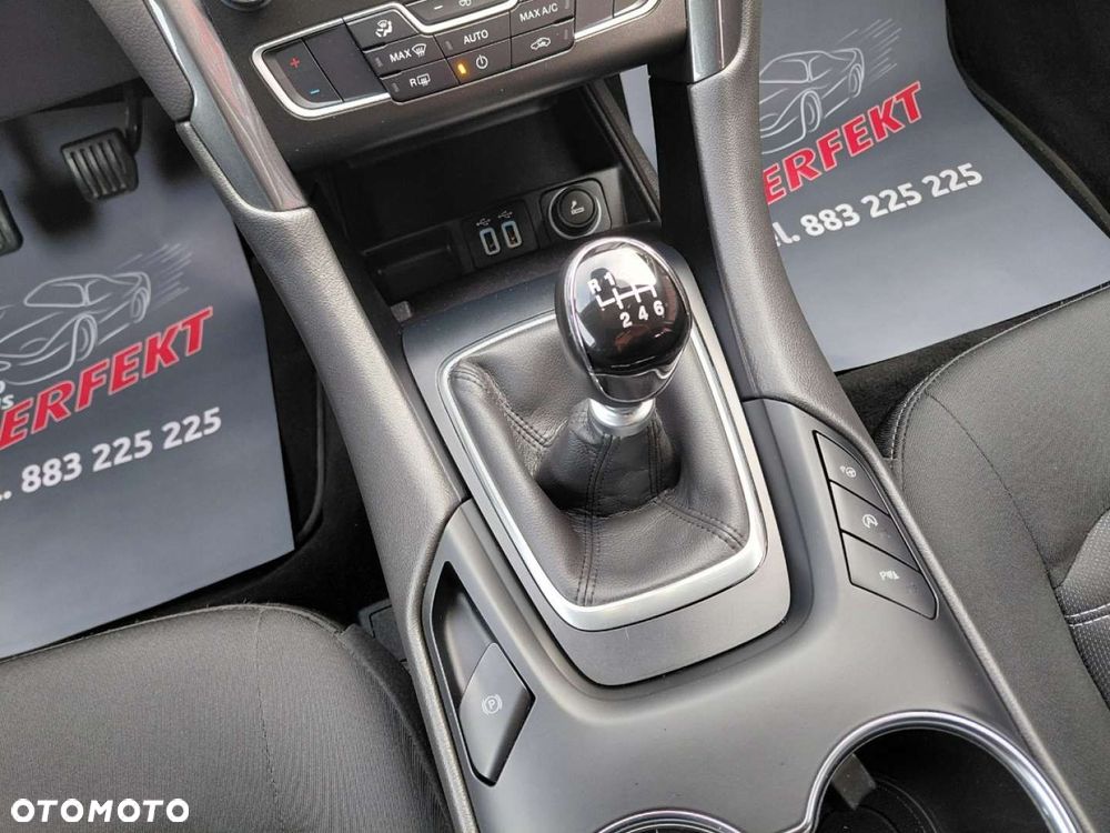 Ford Mondeo - 22