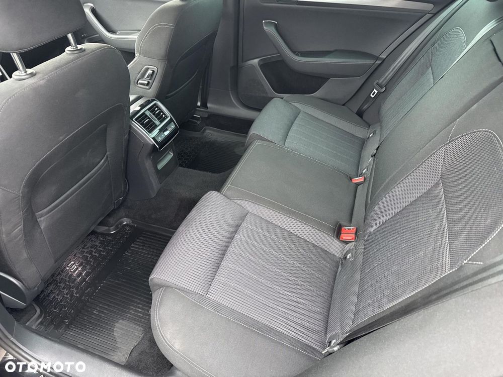 Skoda Superb 2.0 TSI Style DSG - 24