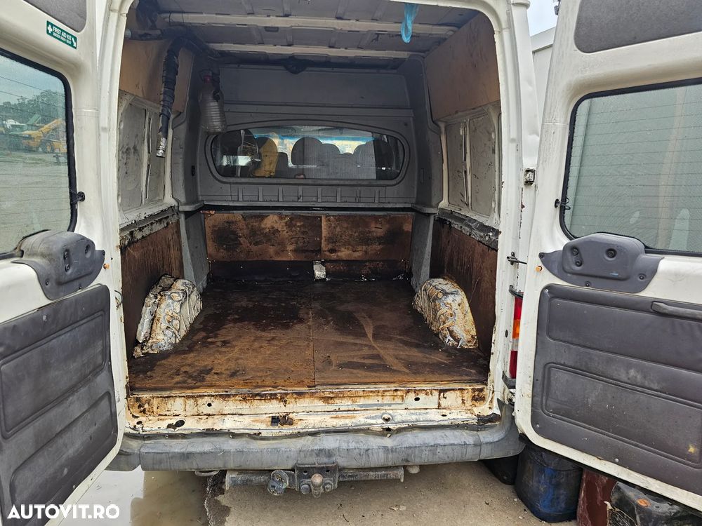 Ford Transit 125 t330 2.4tddi furgon mixt 6 locuri duba - 8