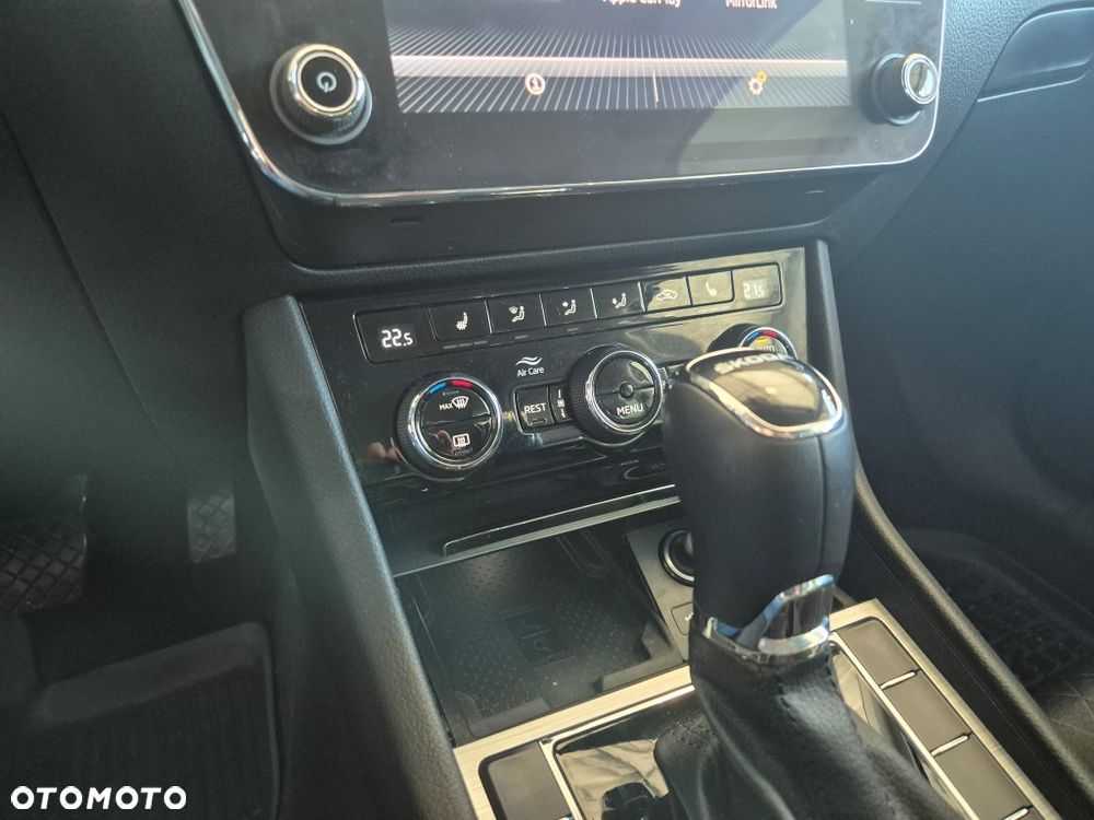 Skoda Superb 2.0 TDI SCR Ambition DSG - 14