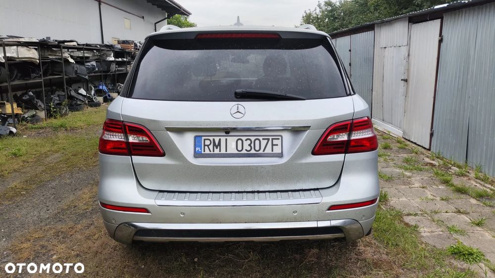 Mercedes-Benz ML 250 BlueTEC 4-Matic - 6