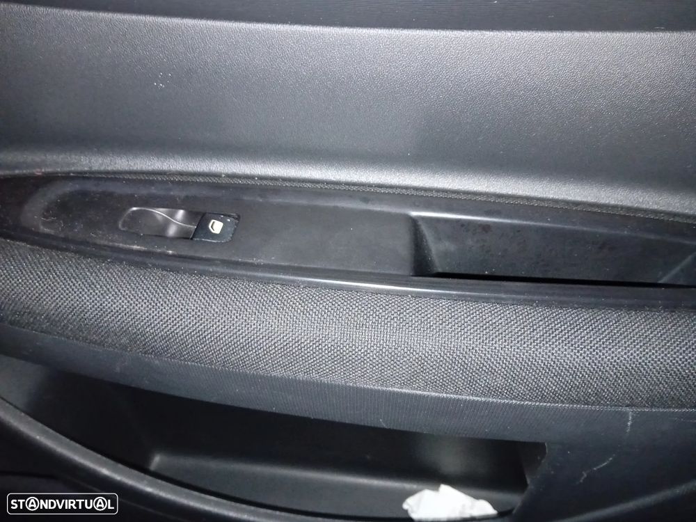 Citroën C4 1.6 HDi Business - 20