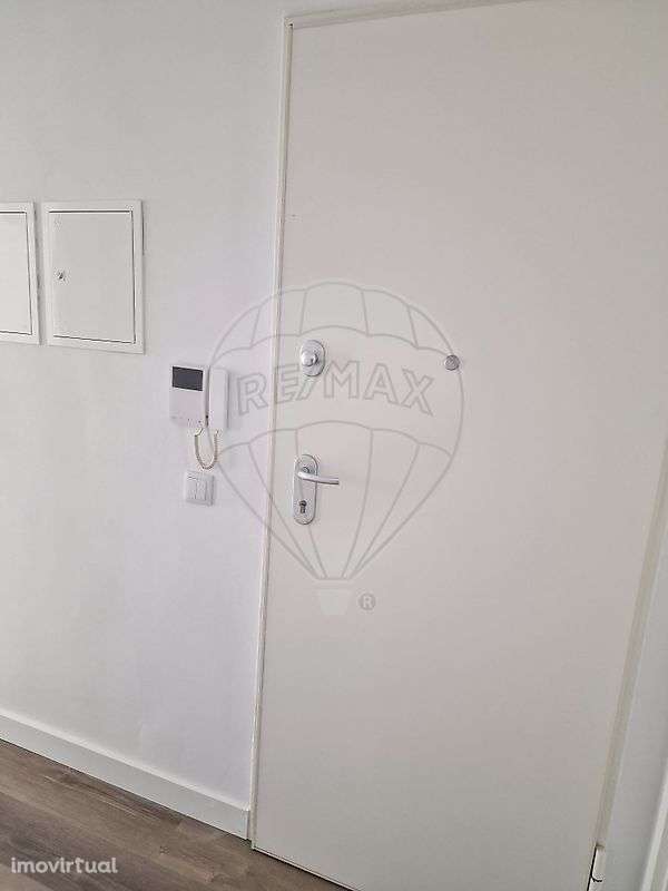 Apartamento T2 para arrendamento - Grande imagem: 3/14