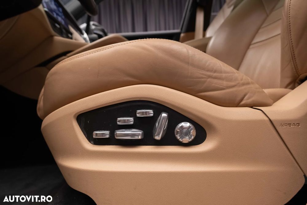 Porsche Cayenne Tiptronic S - 21
