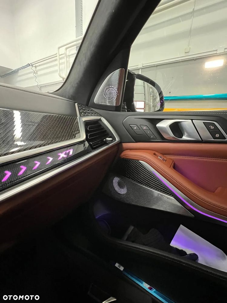 BMW X7 M50d sport - 30