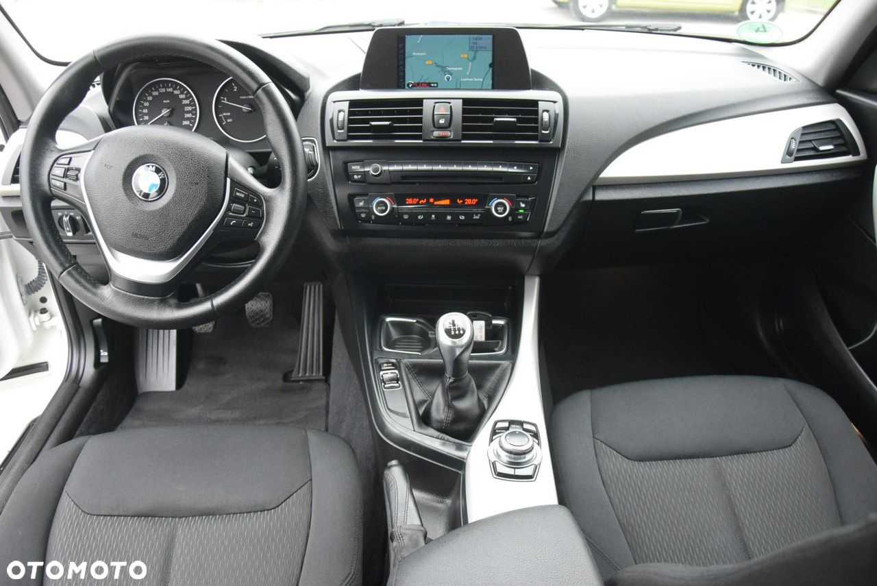 BMW Seria 1 118d - 25