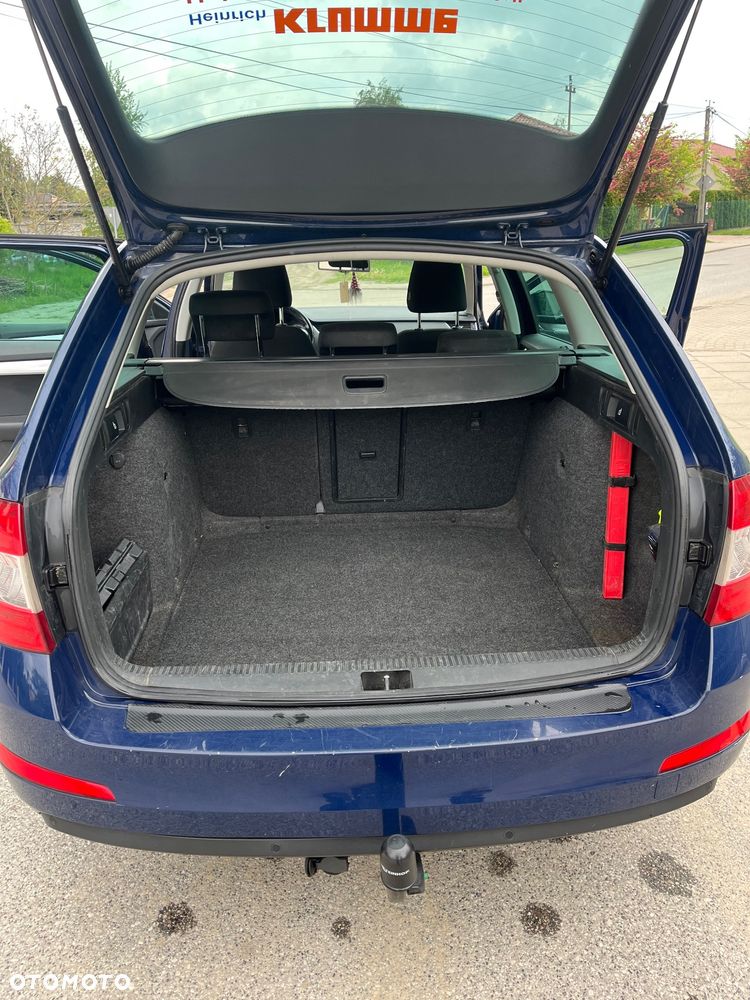 Skoda Octavia 1.6 TDI Edition DSG - 7