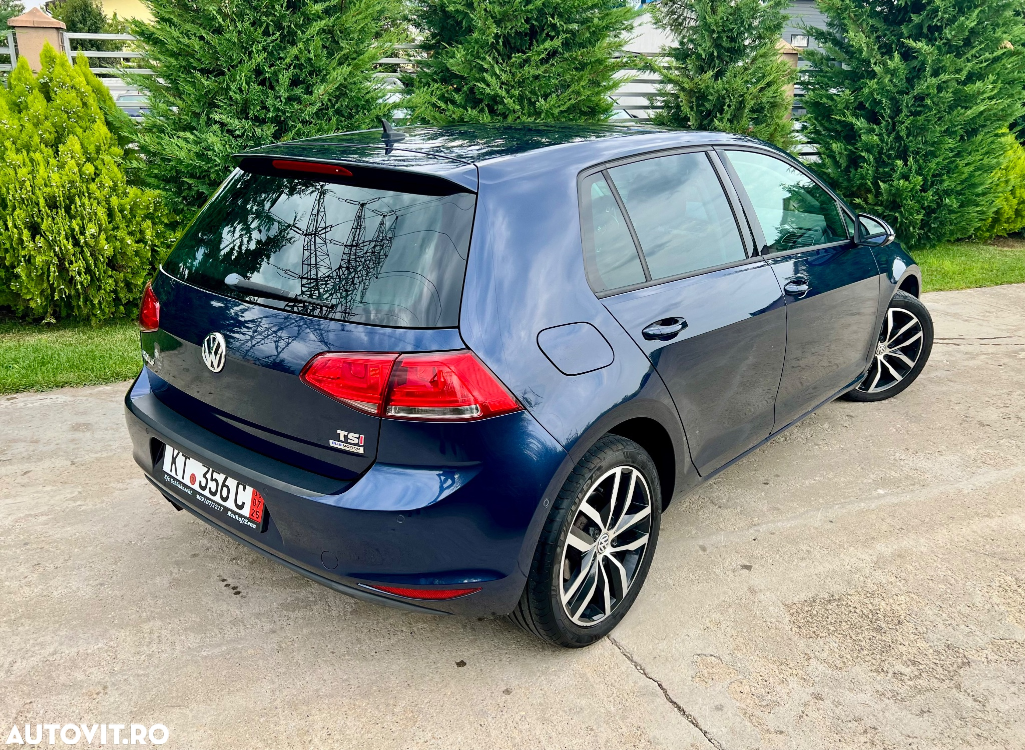 Volkswagen Golf 1.4 TSI BMT Comfortline - 3