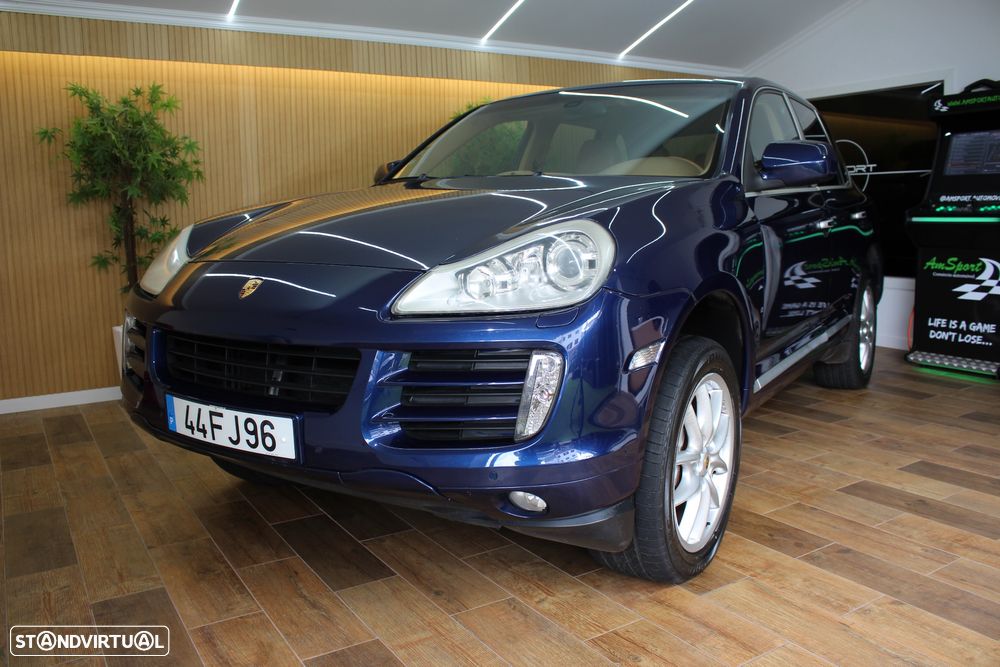 Porsche Cayenne Tiptronic - 2